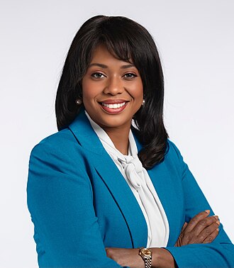 Leslyn Lewis