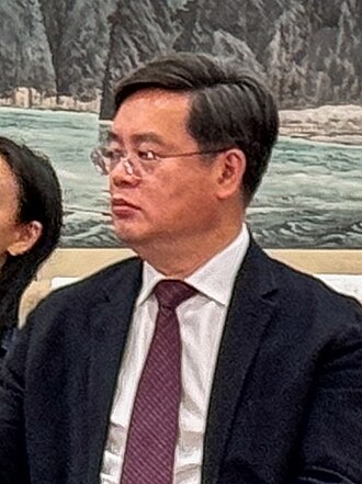 Qin Weizhong